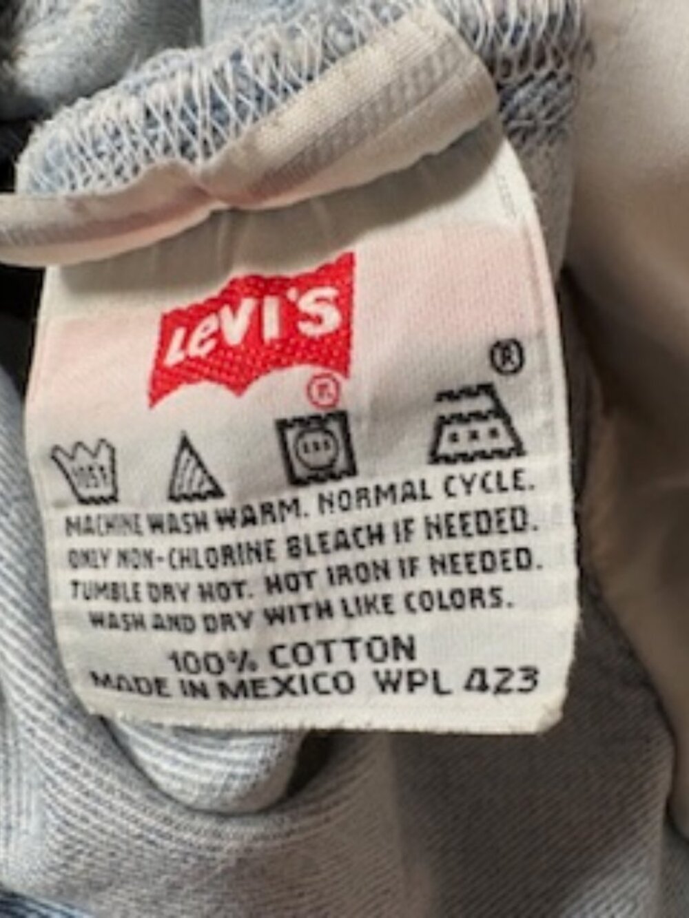 Levi's Vintage Jeans 32x34 For Women Jan 1993 SF factory - Picture 6 of 8